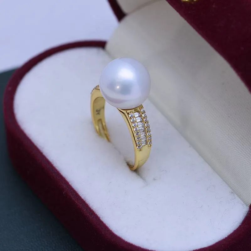 11-12mm Freshwater Pearl & Liz CZ Ring