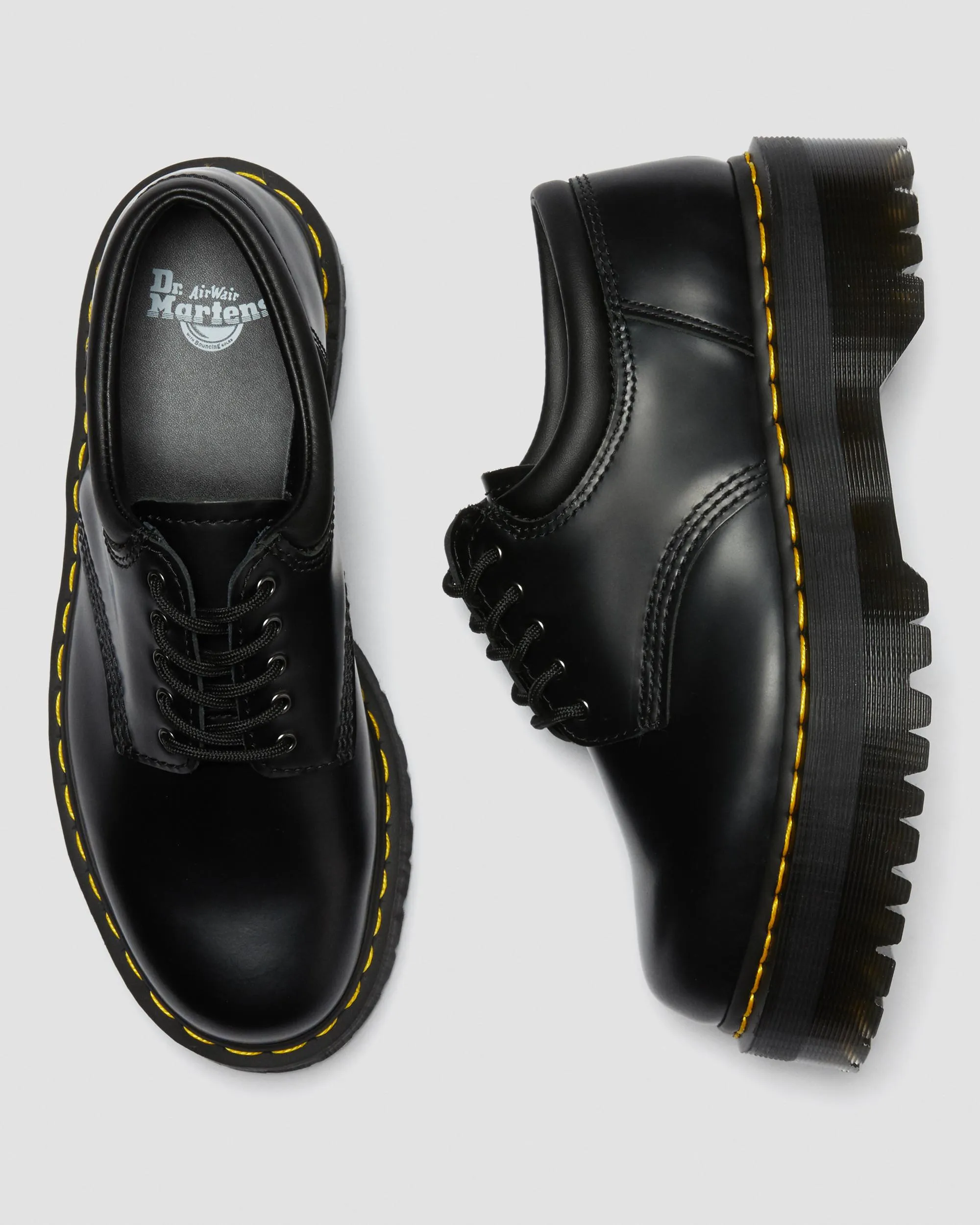 8053 Casual leather platform shoes Dr. Martens