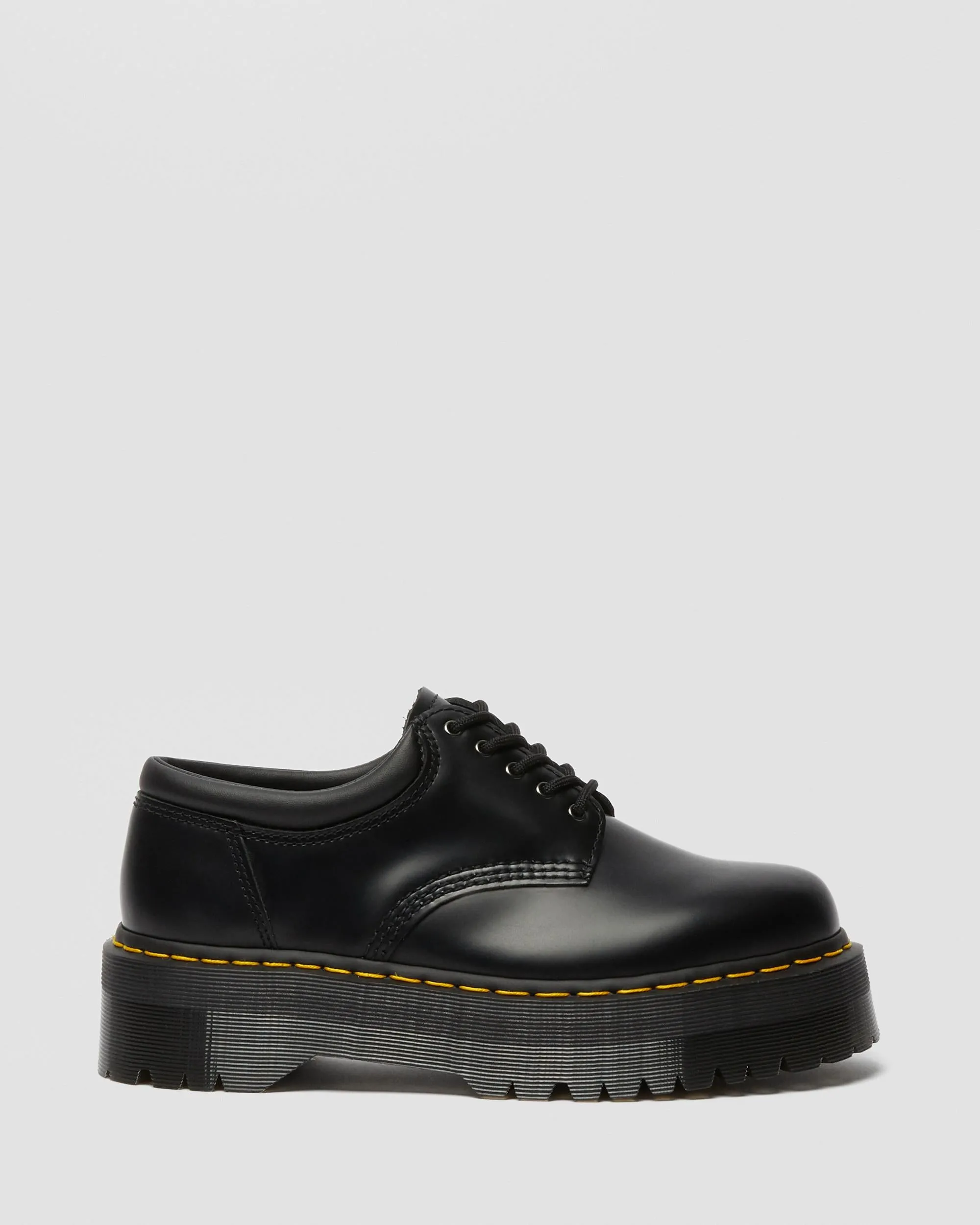 8053 Casual leather platform shoes Dr. Martens