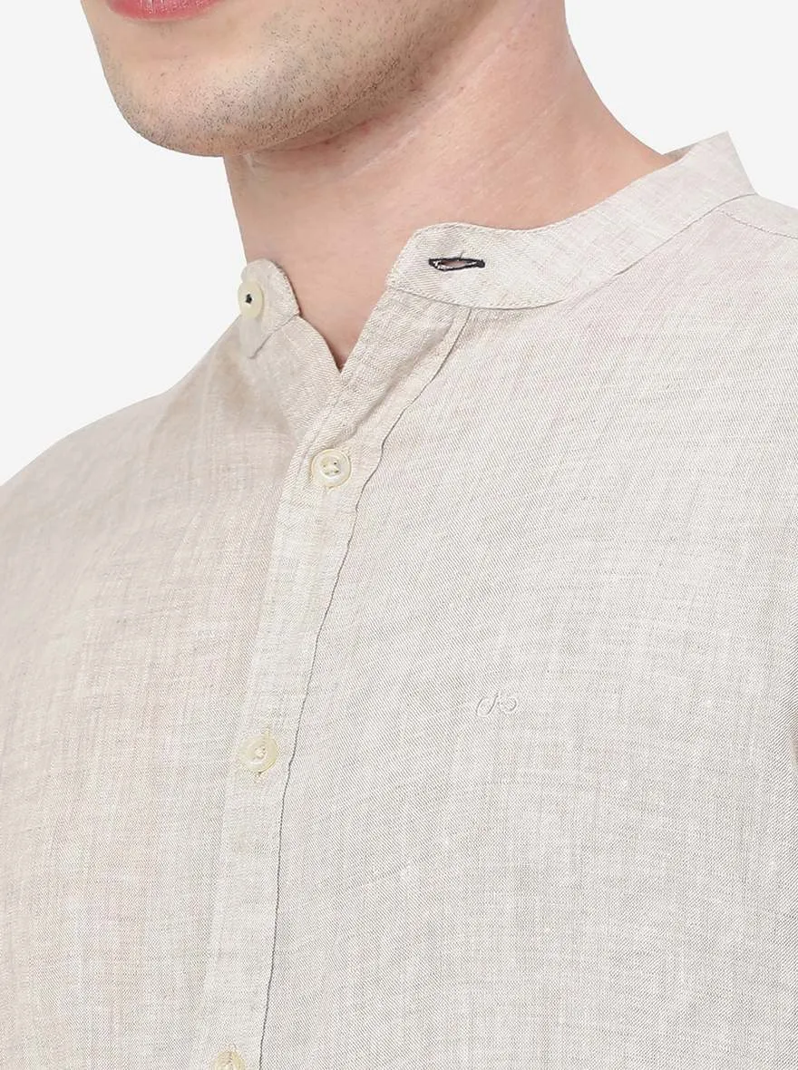 Light Beige Solid Slim Fit Casual Shirt | JadeBlue