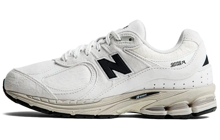 Men's sneakers New Balance NB 2002R