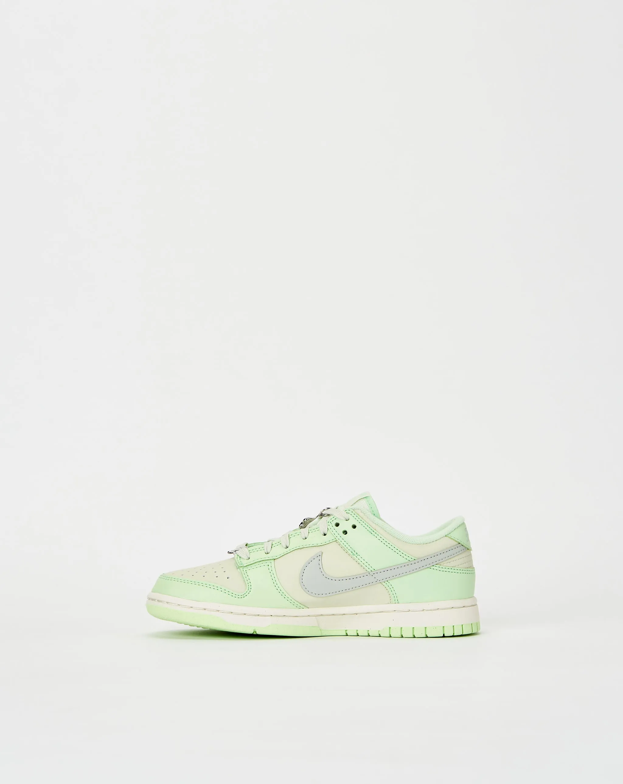 Women's Dunk Low 'Next Nature' SE