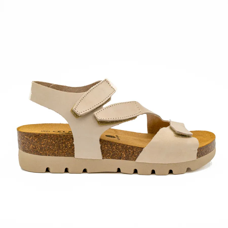 Women's Plakton Jane Color: Beige